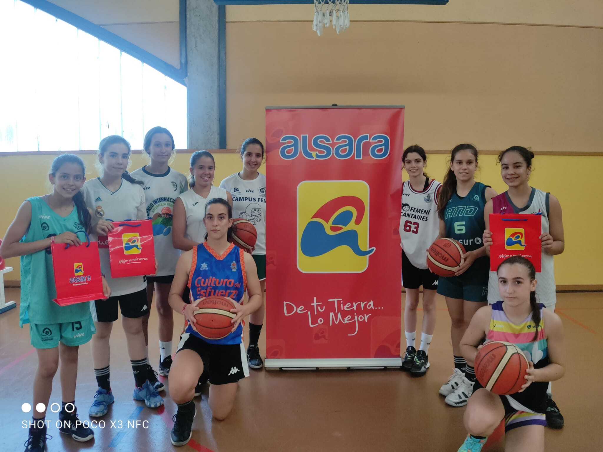 ALSARA felicita a las subcampeonas de España de baloncesto infantil.