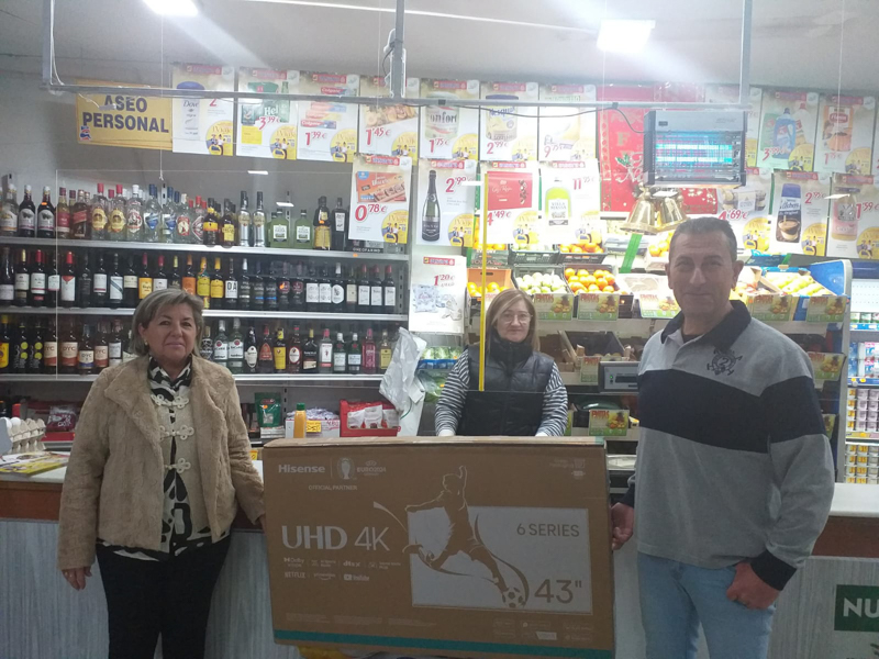 Nuestros clientes continúan recogiendo sus Regalos de los sorteos de Navidad 24