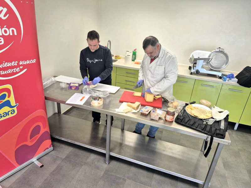 Formación en cultura del queso para mejorar el asesoramiento en tienda 1